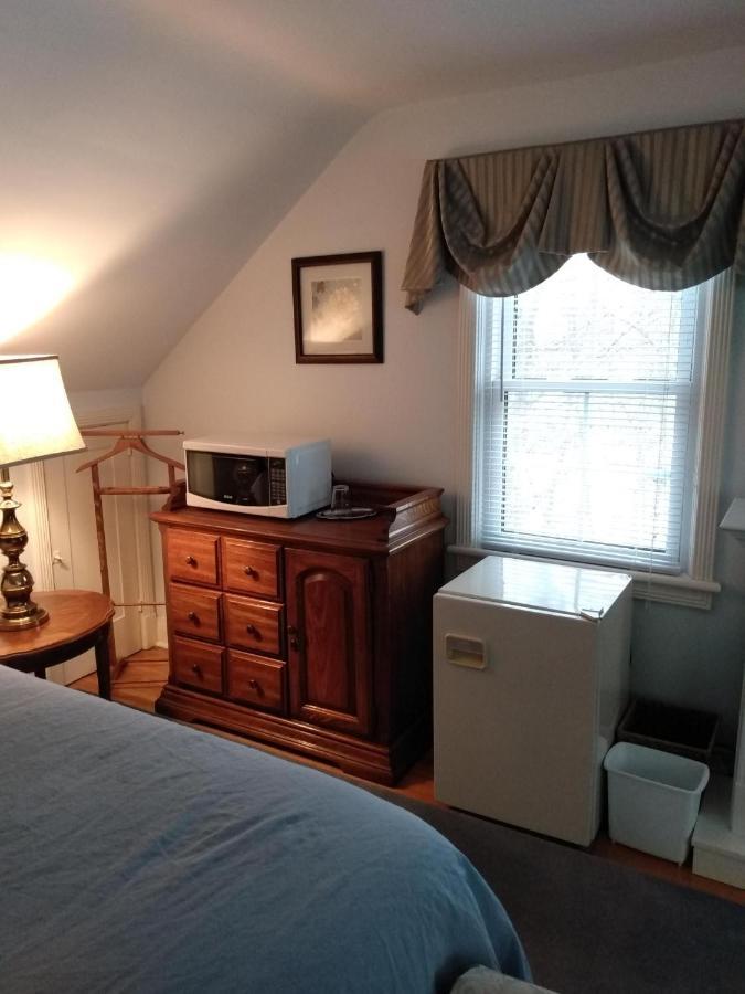 Dover House B&B Port Dover Esterno foto